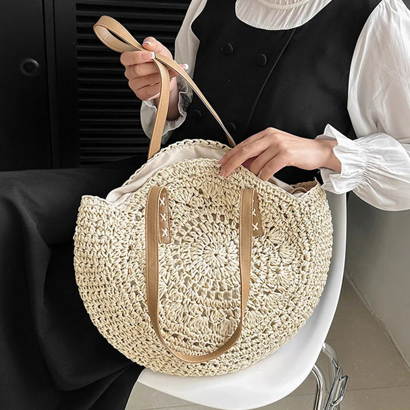 Round Straw Tote
