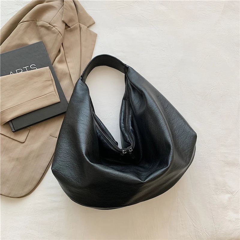 Minimalistic Oversized Shoulder Bag