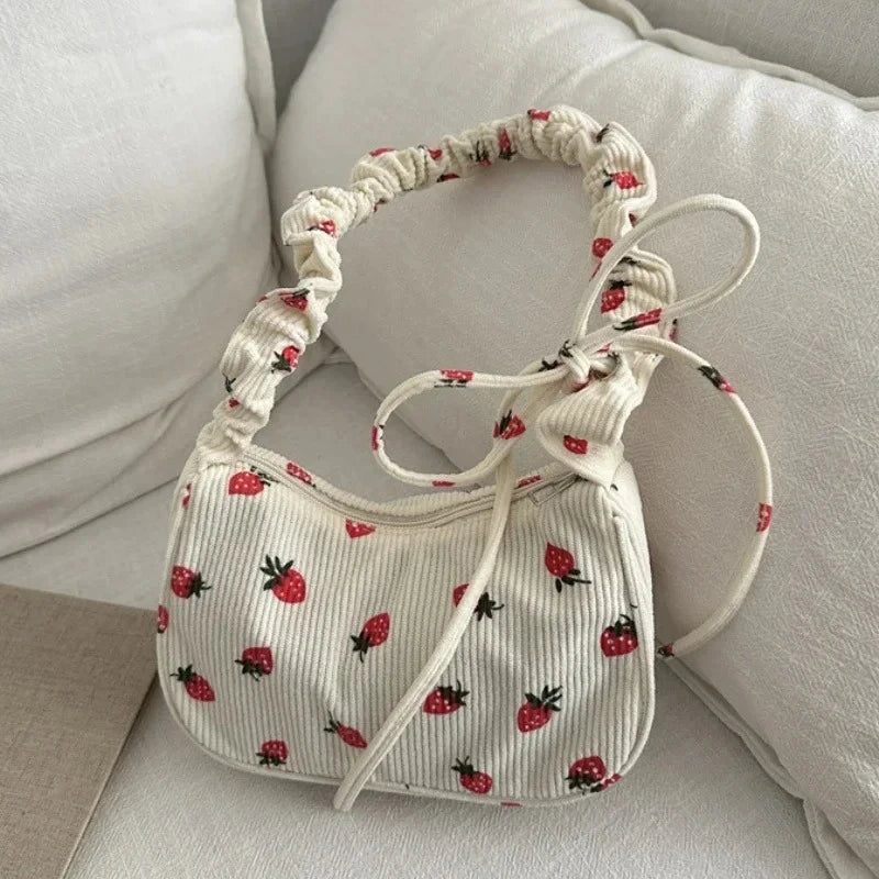 Underarm Strawberry Print Tote