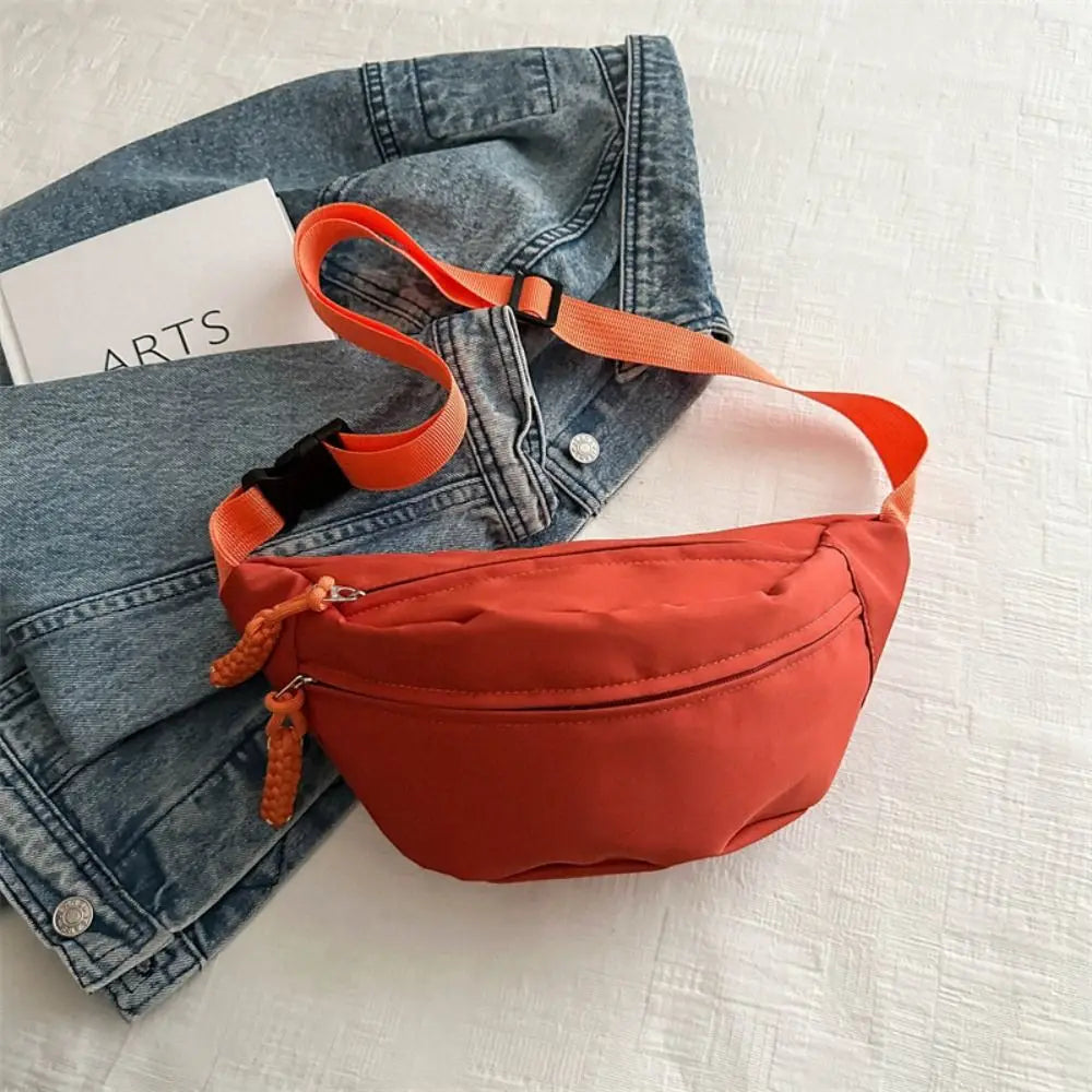 Half Moon Oxford Fanny