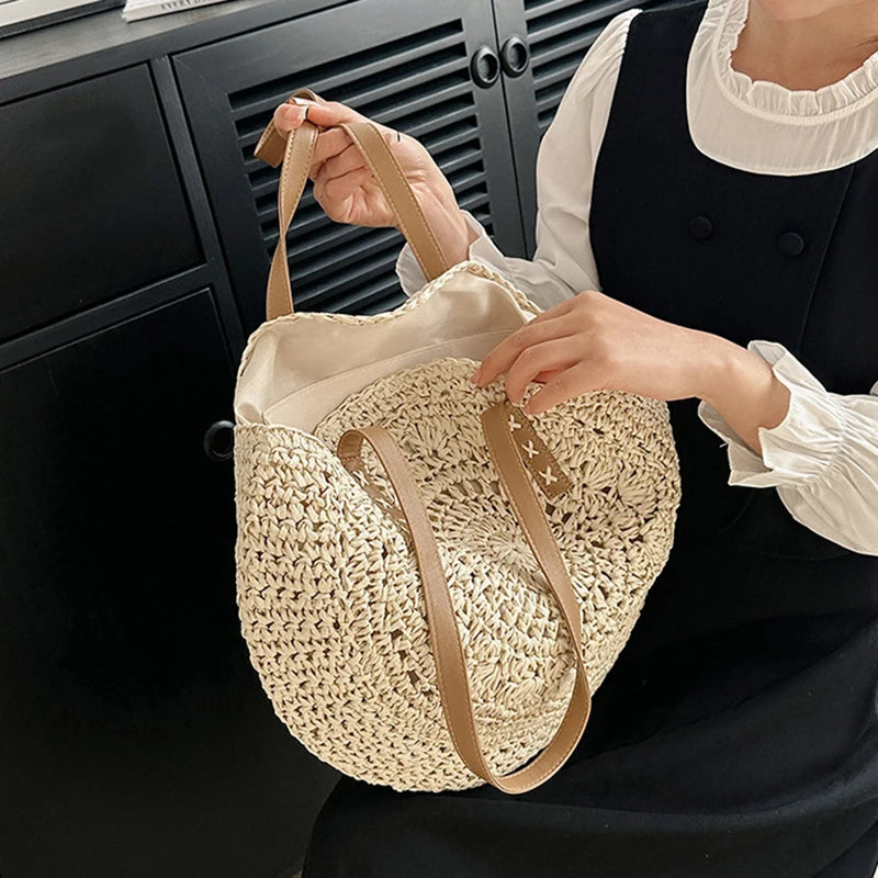Round Straw Tote
